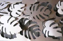 Surface in stainless steel